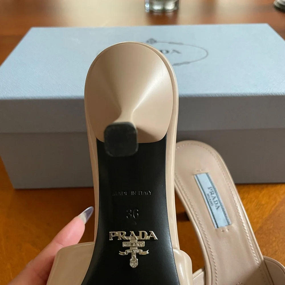 Authentic Prada Logo Leather Open-Toe Mules - Picture 6 of 6